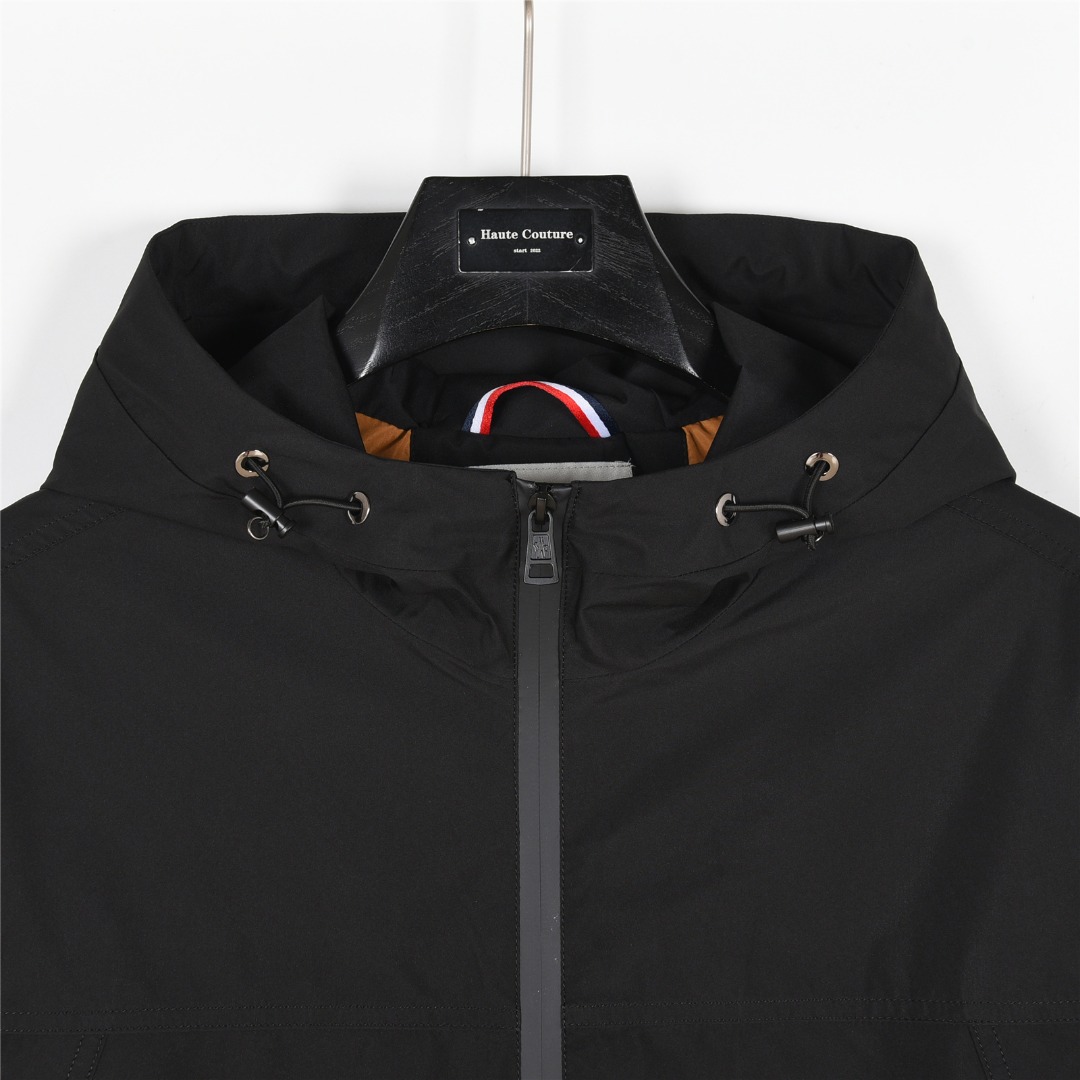 Moncler/蒙口 25ss 小标刺绣拉链连帽夹克外套 黑色