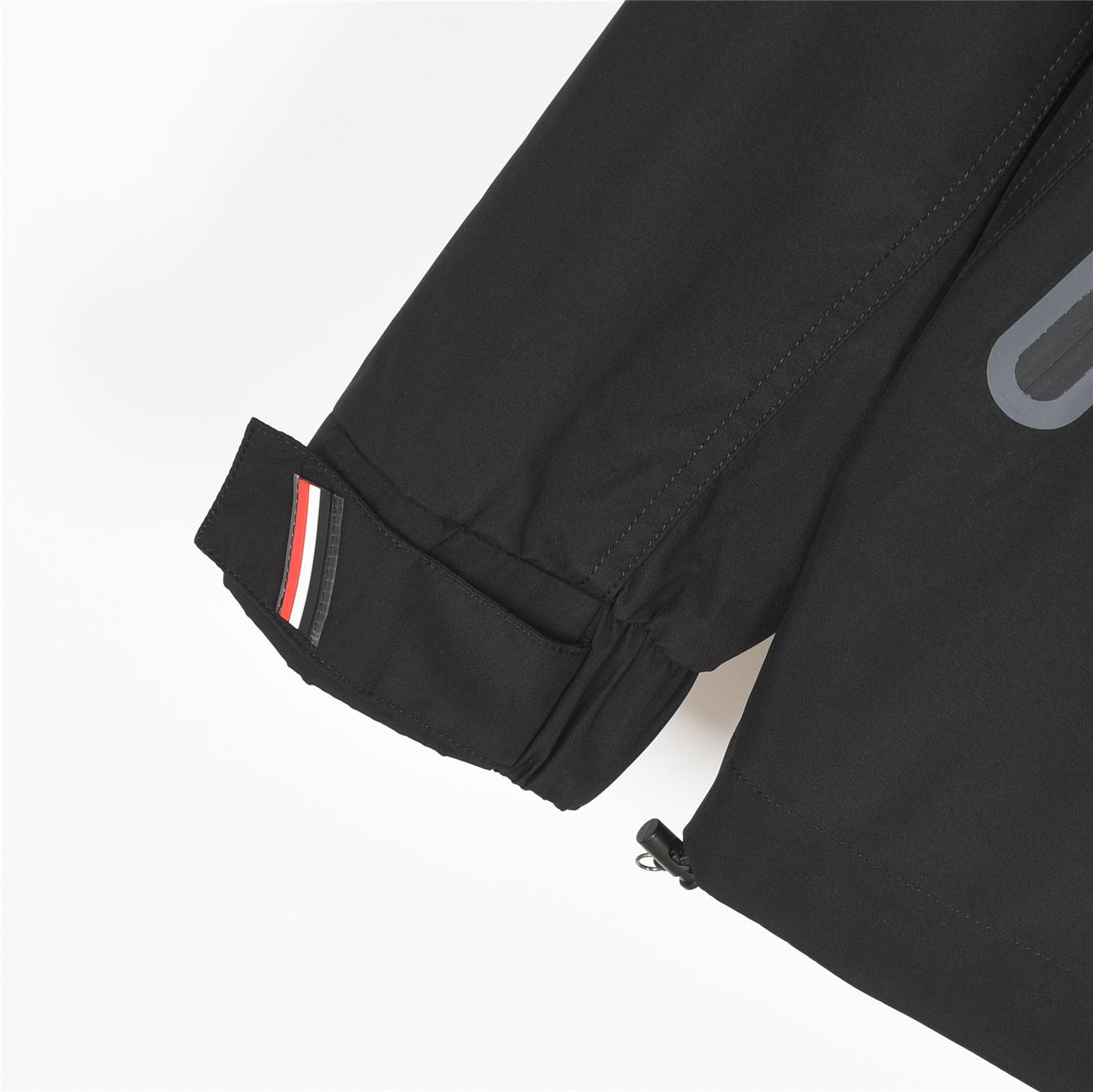 Moncler/蒙口 25ss 小标刺绣拉链连帽夹克外套 黑色