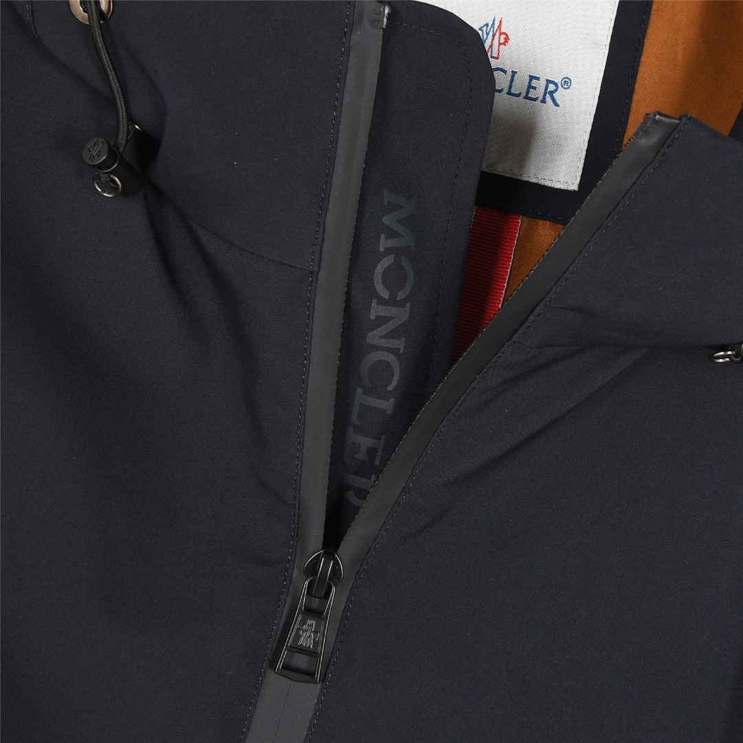 Moncler/蒙口 25ss 小标口袋拉链连帽夹克外套 藏青