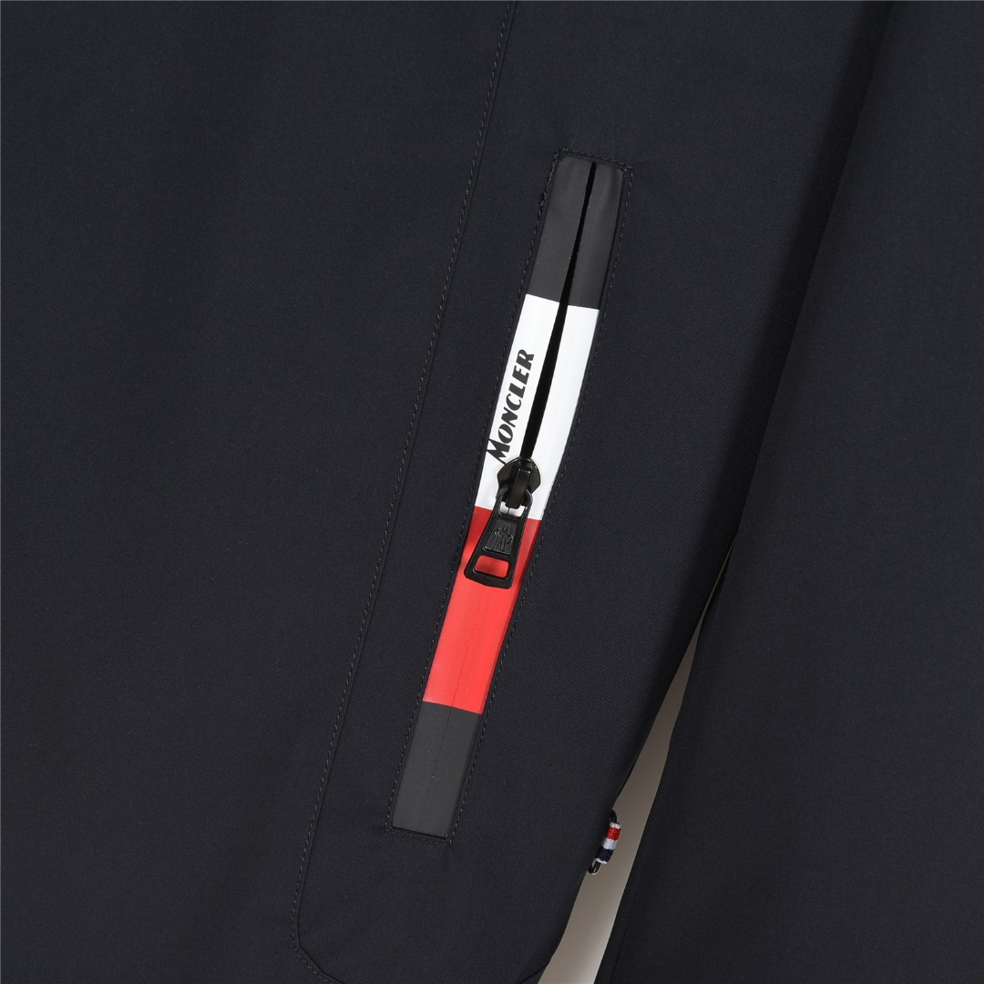 Moncler/蒙口 25ss 小标口袋拉链连帽夹克外套 藏青