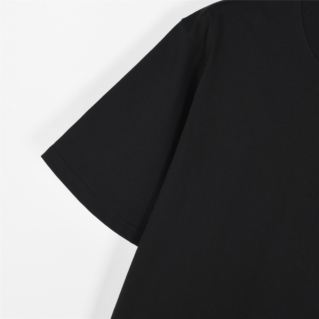 Loewe/罗意威 25ss 联名Suna Fujita 兔子徽标刺绣短袖T恤黑色 花灰色-Chinese UA Cheap High Quatity Brand Clothes Bags handbags Sneakers wholesale wholesaler seller from China Factory suppliers Fashion Clothing Shoes best Quality Beautiful Price Loewe/罗意威 25ss 联名Suna Fujita 兔子徽标刺绣短袖T恤黑色 花灰色