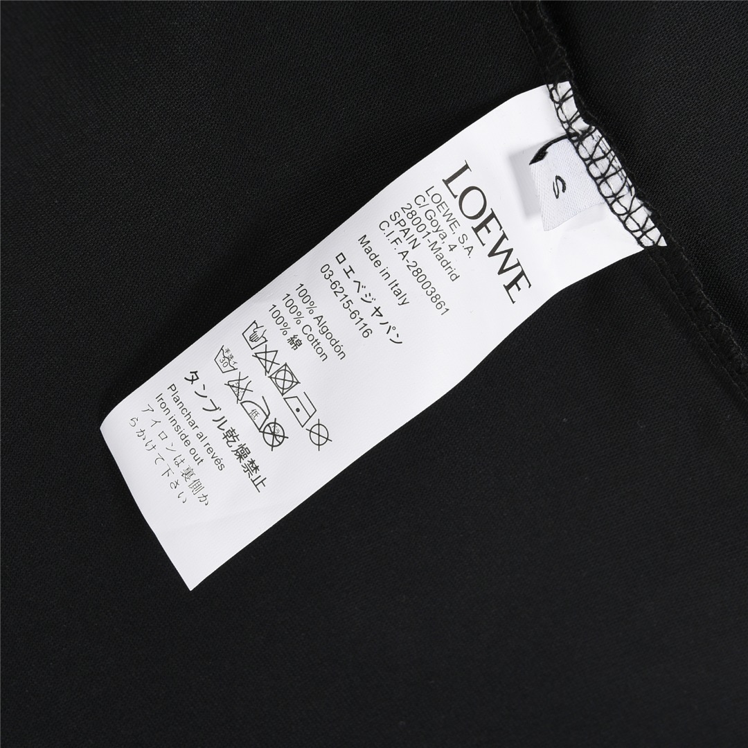 Loewe/罗意威 25ss 联名Suna Fujita 兔子徽标刺绣短袖T恤黑色 花灰色-Chinese UA Cheap High Quatity Brand Clothes Bags handbags Sneakers wholesale wholesaler seller from China Factory suppliers Fashion Clothing Shoes best Quality Beautiful Price Loewe/罗意威 25ss 联名Suna Fujita 兔子徽标刺绣短袖T恤黑色 花灰色