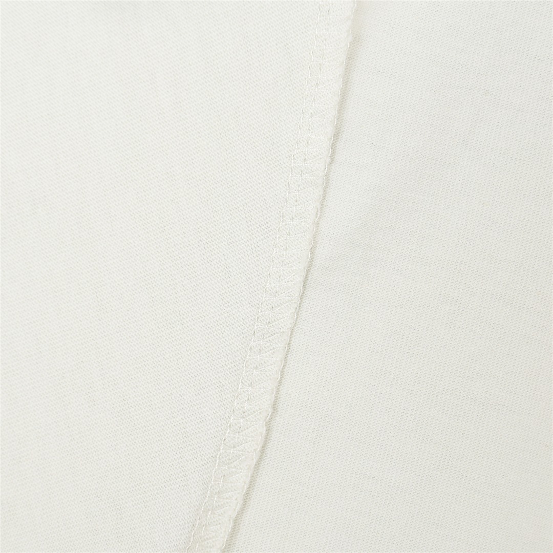 Balenciaga/巴黎世家 25ss 反转字母双B印花水洗破洞短袖T恤浅灰色 水洗黑-Chinese UA Cheap High Quatity Brand Clothes Bags handbags Sneakers wholesale wholesaler seller from China Factory suppliers Fashion Clothing Shoes best Quality Beautiful Price Balenciaga/巴黎世家 25ss 反转字母双B印花水洗破洞短袖T恤浅灰色 水洗黑