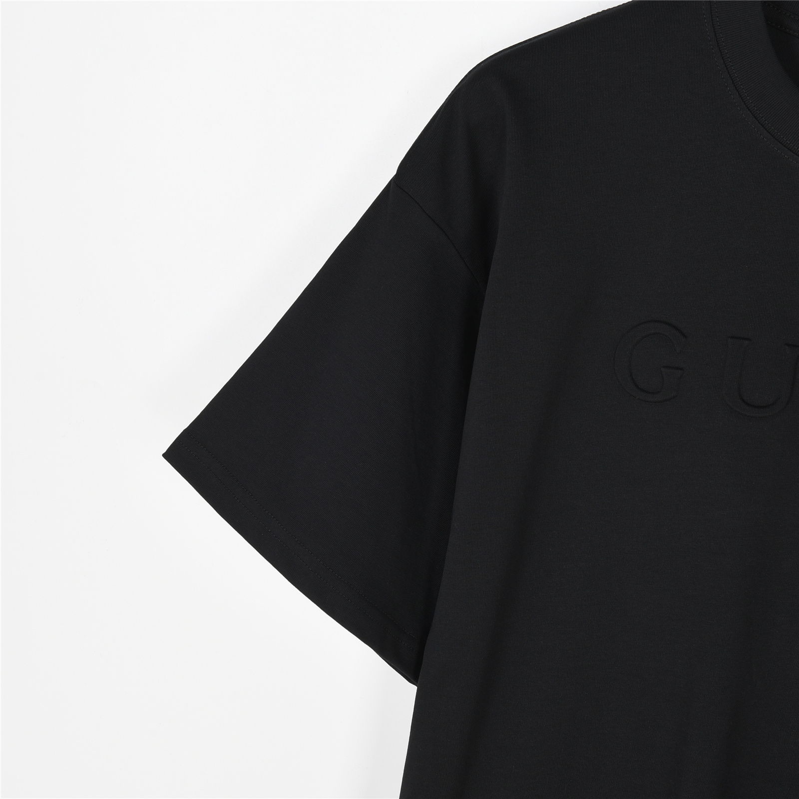 Gucci/古驰 25ss 立体浮雕压花字母logo短袖T恤