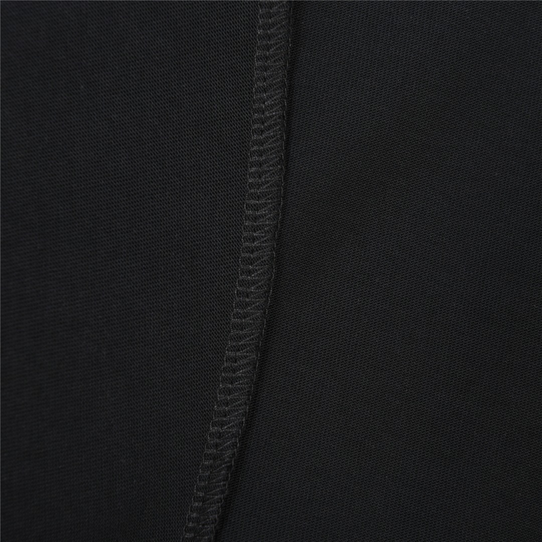 Gucci/古驰 25ss 立体浮雕压花字母logo短袖T恤