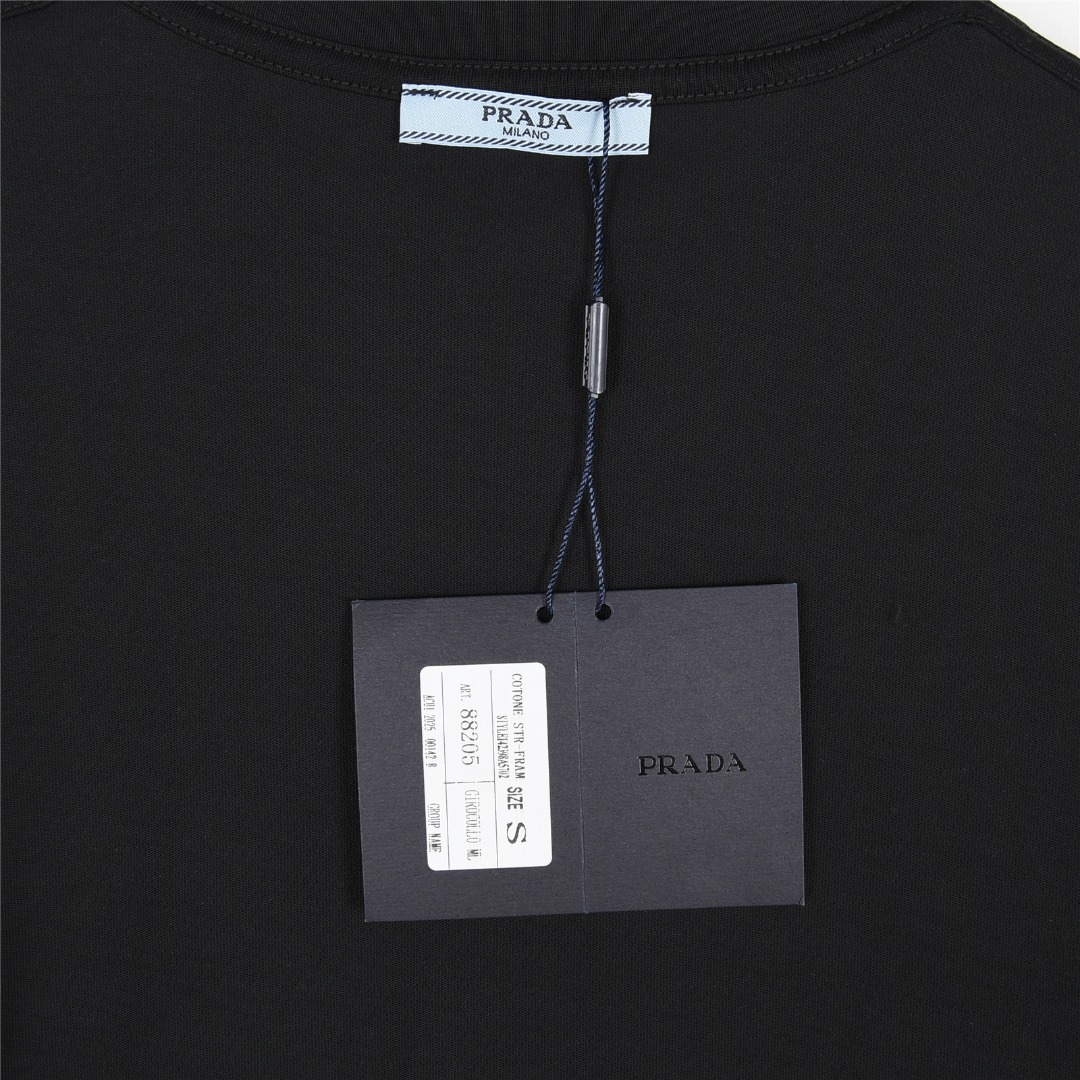 Prada/普拉达 经典尼龙口袋拉链三角标徽章短袖T恤