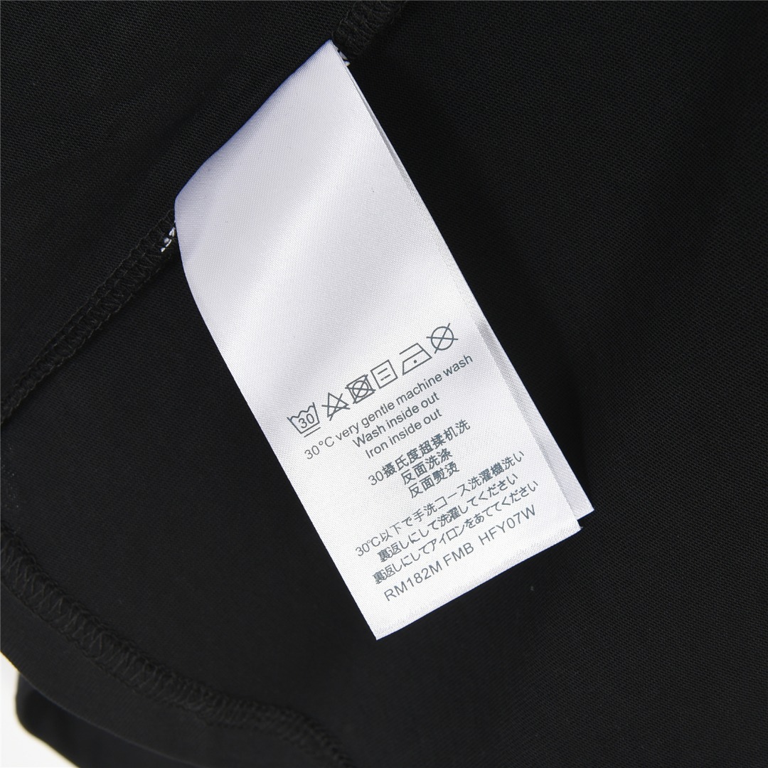 Louis Vuitton/路易威登 25ss 领口压花浮雕字母logo短袖T恤
