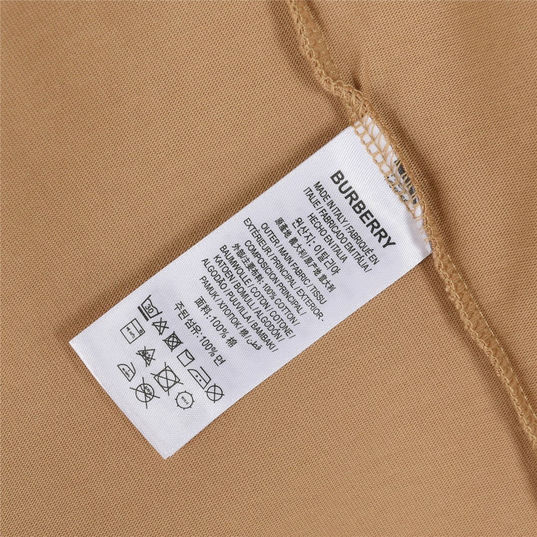Burberry/巴宝莉 25ss 肩膀战马贴布刺绣短袖T恤 黑色 白色 卡其-莆田鞋,莆田鞋货源,高仿鞋,高仿鞋货源,安福档口,莆田高仿鞋,莆田鞋批发,高仿鞋批发,莆田高仿运动鞋,高仿运动鞋,莆田运动鞋 Burberry/巴宝莉 25ss 肩膀战马贴布刺绣短袖T恤 黑色 白色 卡其