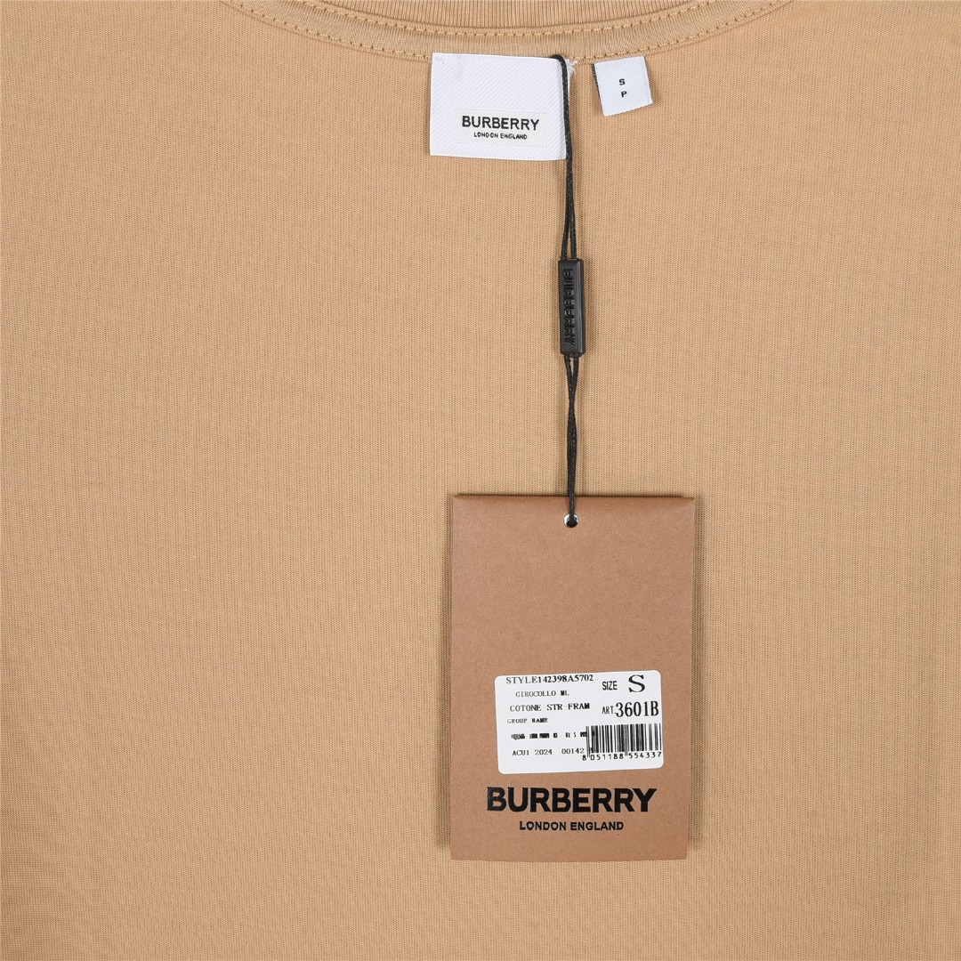 Burberry/巴宝莉 25ss 肩膀战马贴布刺绣短袖T恤 黑色 白色 卡其-莆田鞋,莆田鞋货源,高仿鞋,高仿鞋货源,安福档口,莆田高仿鞋,莆田鞋批发,高仿鞋批发,莆田高仿运动鞋,高仿运动鞋,莆田运动鞋 Burberry/巴宝莉 25ss 肩膀战马贴布刺绣短袖T恤 黑色 白色 卡其