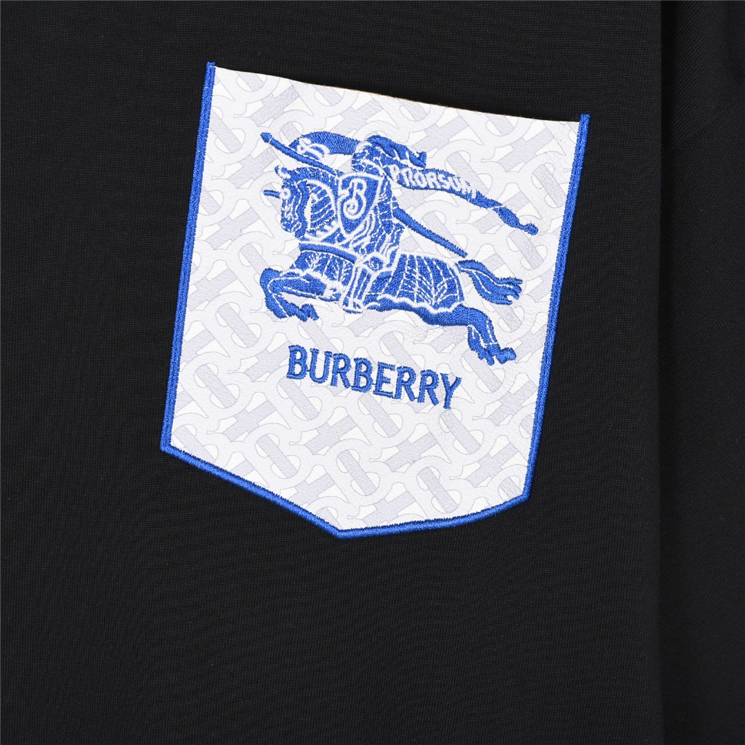 Burberry/巴宝莉 25ss 皮革口袋刺绣战马短袖T恤
