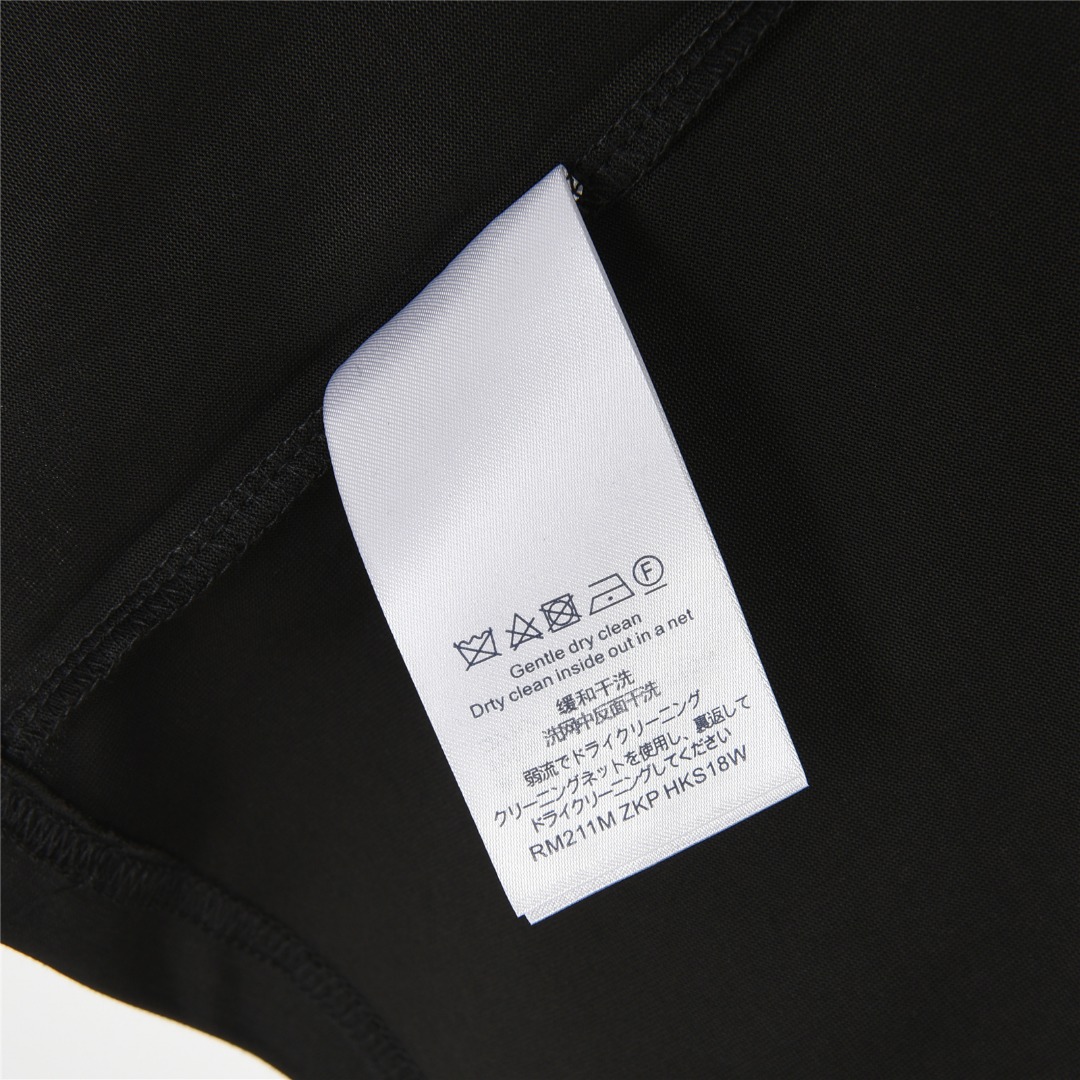Louis Vuitton/路易威登 25ss 胸口立体苞芯logo刺绣短袖T恤