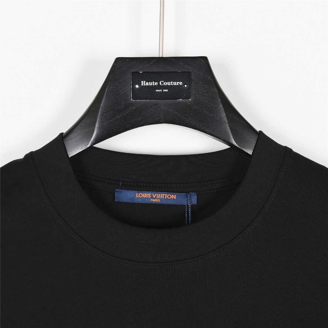 Louis Vuitton/路易威登 25ss 袖子logo极简字母刺绣短袖T恤
