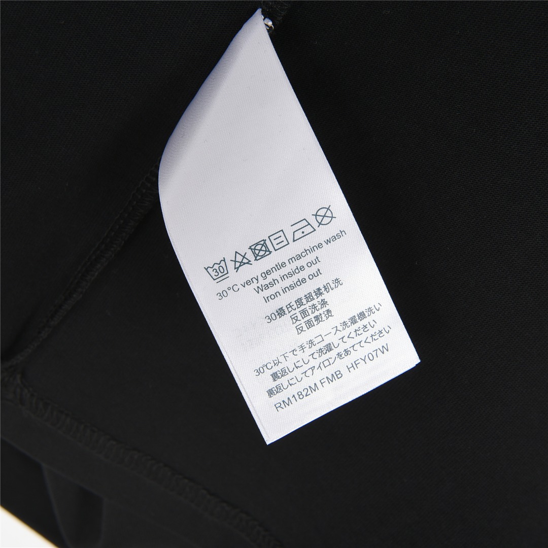 Louis Vuitton/路易威登 25ss 袖子logo极简字母刺绣短袖T恤