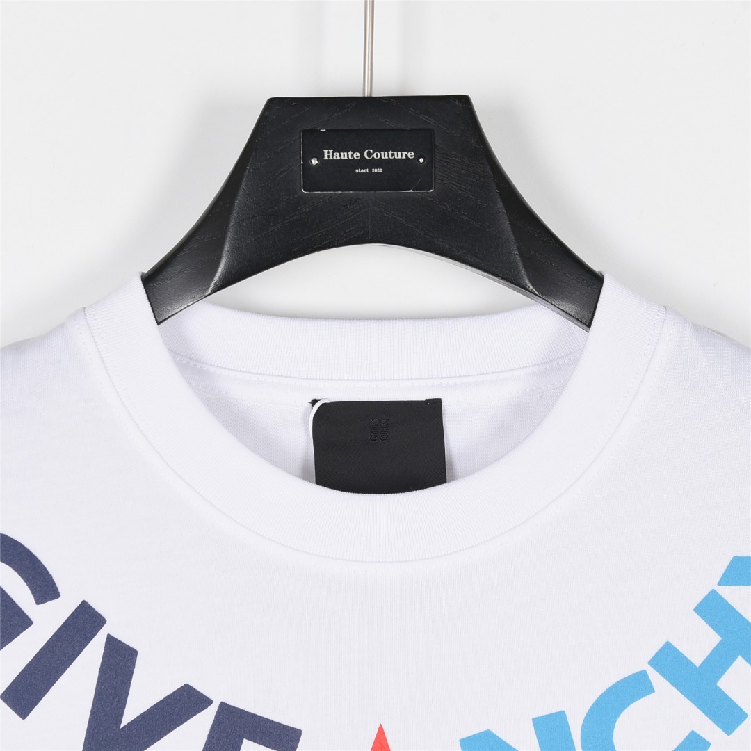 Givenchy 纪梵希 25ss 领口logo字母发泡印花项链短袖T恤-Chinese UA Cheap High Quatity Brand Clothes Bags handbags Sneakers wholesale wholesaler seller from China Factory suppliers Fashion Clothing Shoes best Quality Beautiful Price Givenchy 纪梵希 25ss 领口logo字母发泡印花项链短袖T恤