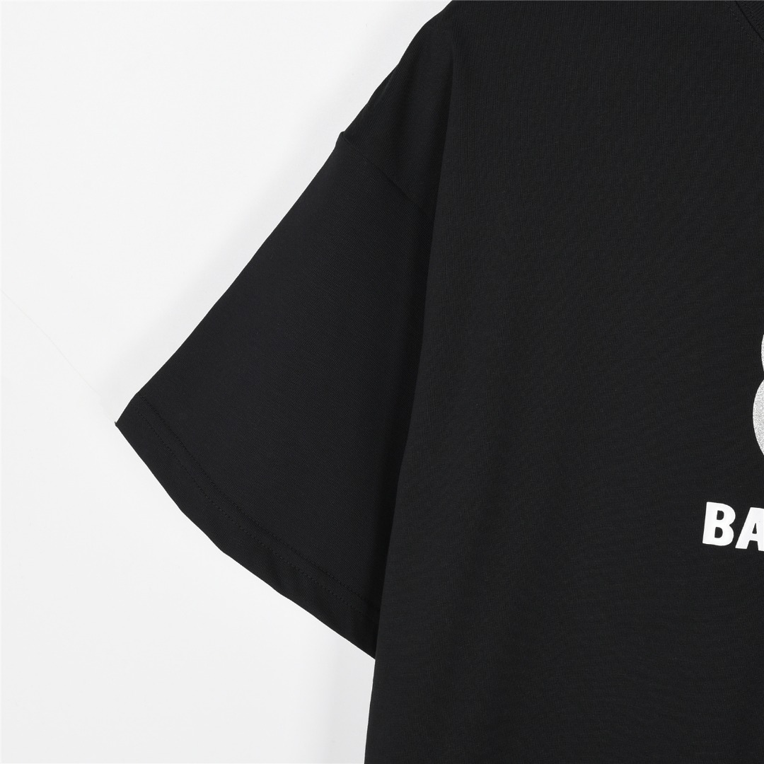 Balenciaga/巴黎世家 25ss 锁扣烫银压字母压胶短袖T恤