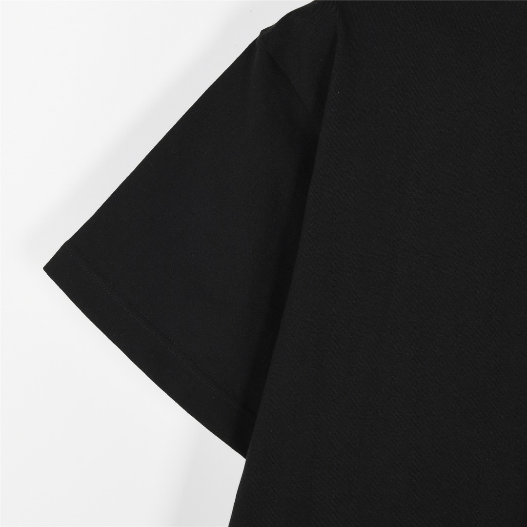 Louis Vuitton/路易威登 25ss 后背大logo字母立体压胶短袖T恤