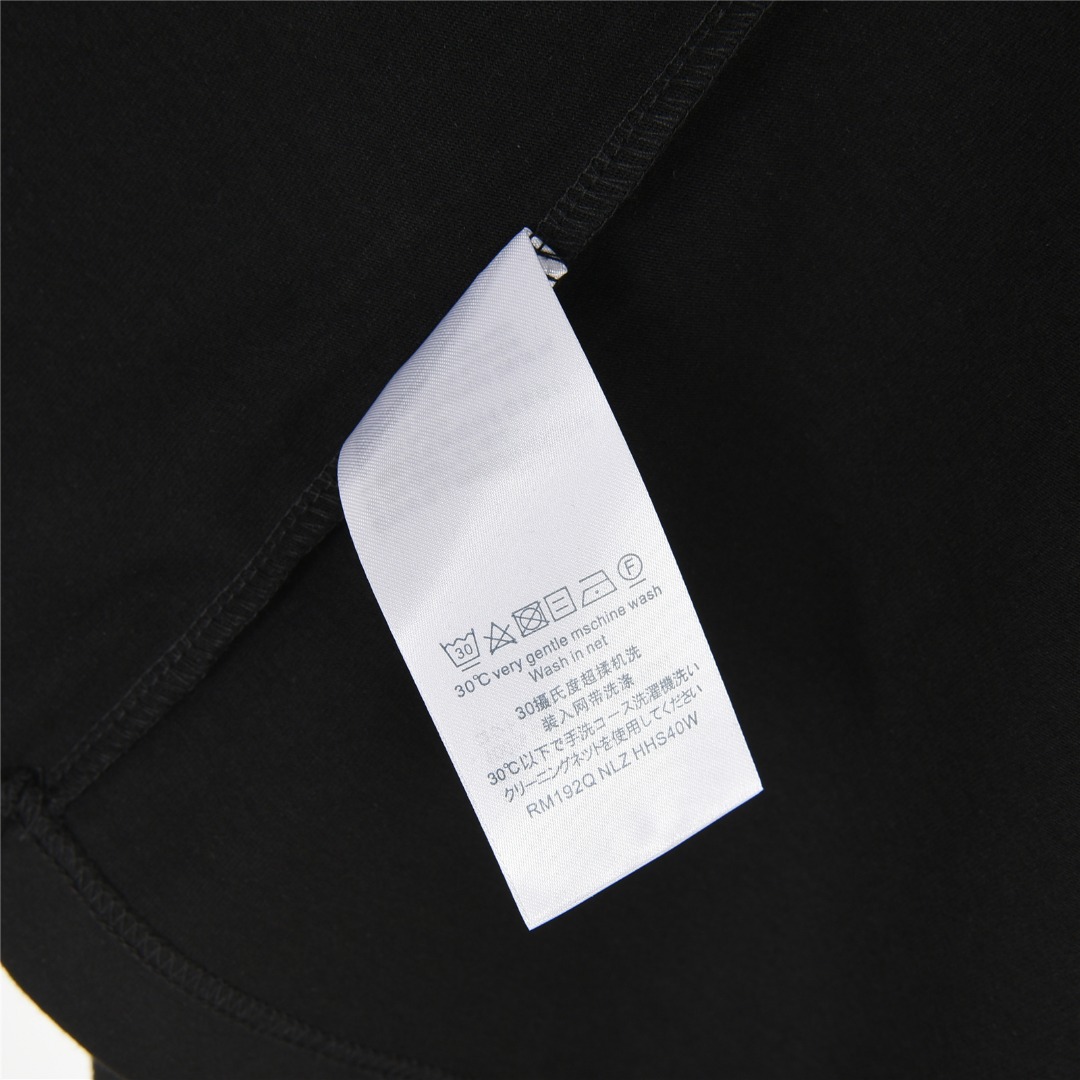 Louis Vuitton/路易威登 25ss 字母logo立体压胶短袖T恤