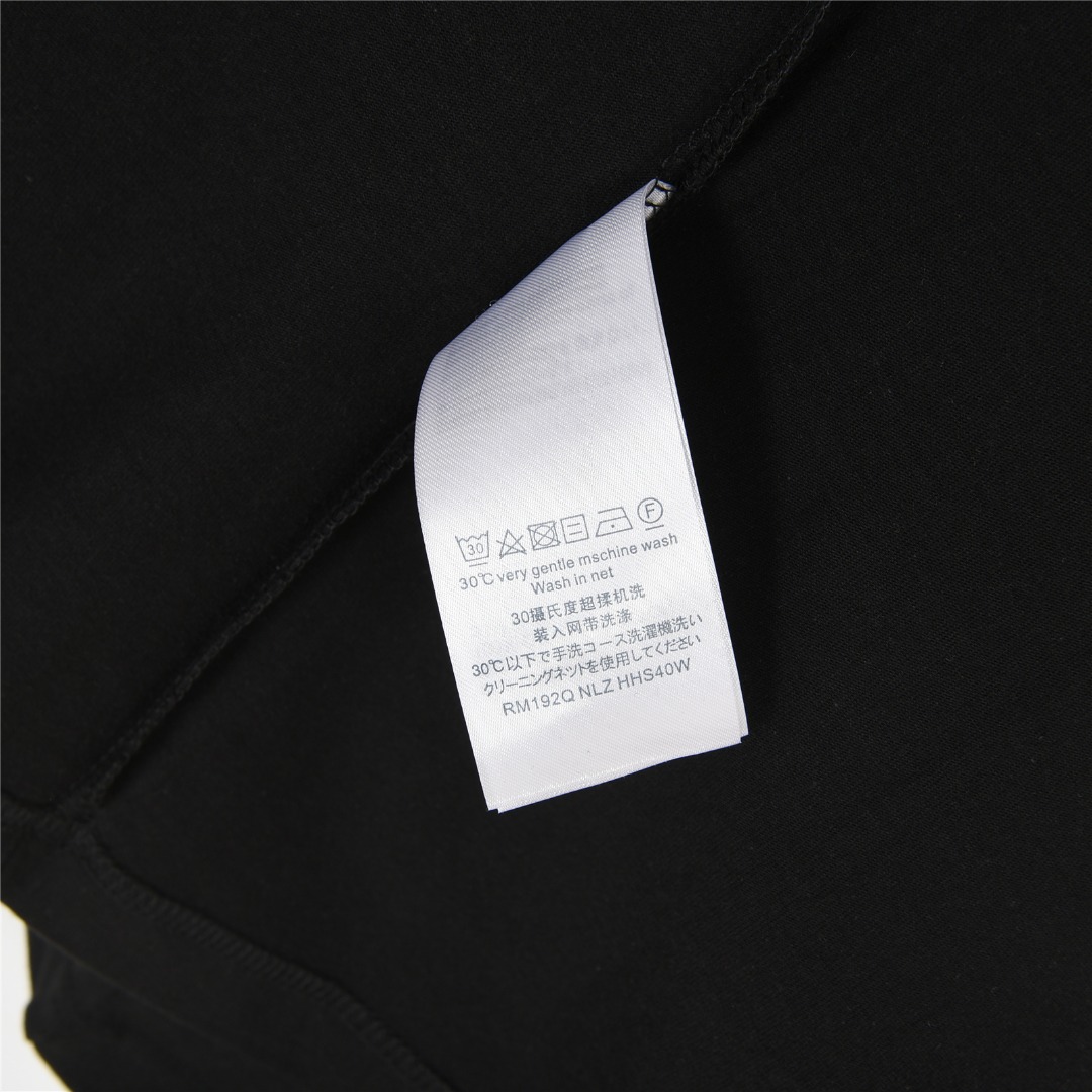 Louis Vuitton/路易威登 25ss 反转圆标小标logo刺绣短袖T恤