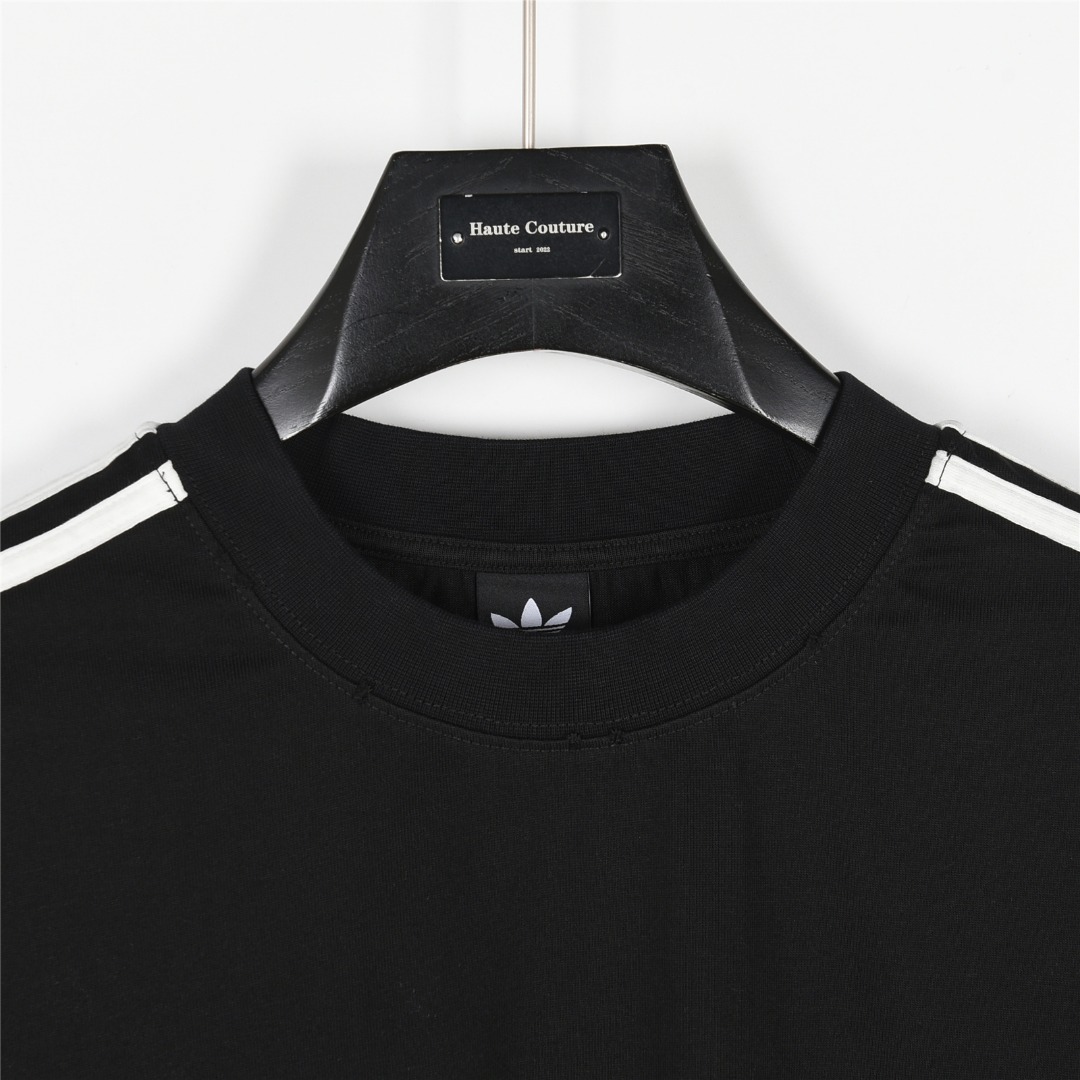 Balenciaga X adidas联名 三叶草logo压胶短袖T恤 面料采用300克重磅洗水纯棉