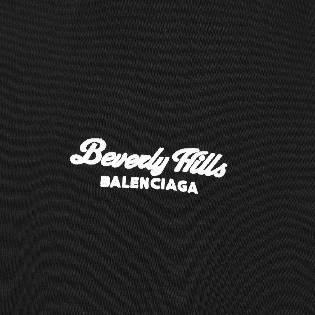 Balenciaga/巴黎世家 25ss 胸口小标logo刺绣短袖T恤