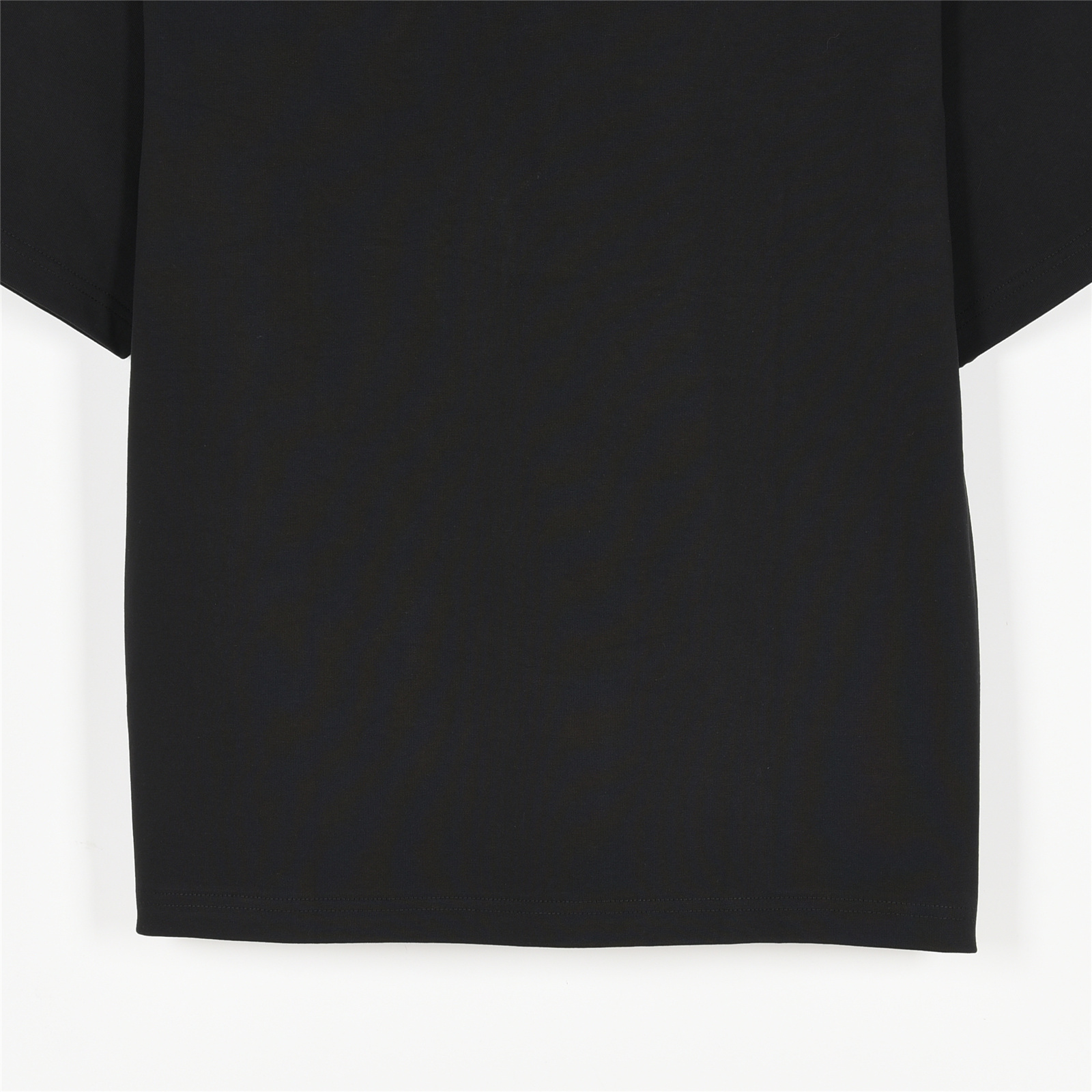 Balenciaga/巴黎世家 25ss 胸口小标logo刺绣短袖T恤