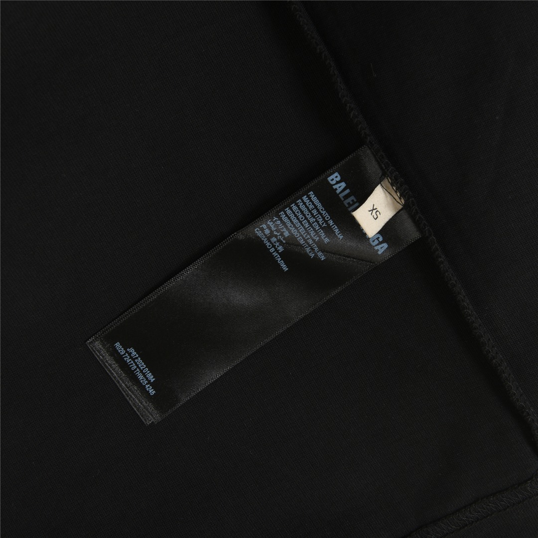 Balenciaga/巴黎世家 25ss 胸口小标logo刺绣短袖T恤