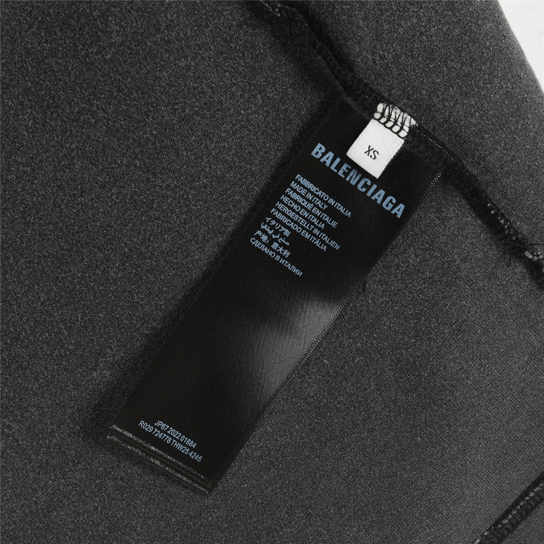 Balenciaga/巴黎世家 25ss 水洗皇冠烫钻炒盐破洞短袖T恤