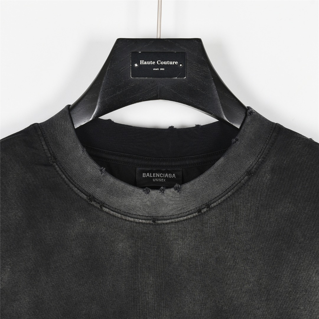 Balenciaga/巴黎世家 25ss 3M小标logo刺绣复古洗水破洞短袖T恤洗水做旧黑-莆田鞋,莆田鞋货源,高仿鞋,高仿鞋货源,安福档口,莆田高仿鞋,莆田鞋批发,高仿鞋批发,莆田高仿运动鞋,高仿运动鞋,莆田运动鞋 Balenciaga/巴黎世家 25ss 3M小标logo刺绣复古洗水破洞短袖T恤洗水做旧黑