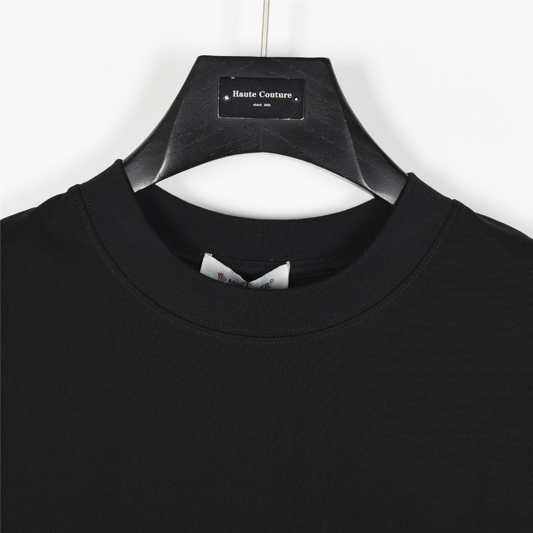 Moncler/蒙口 25ss 小标刺绣及后背立体logo压胶短袖T恤