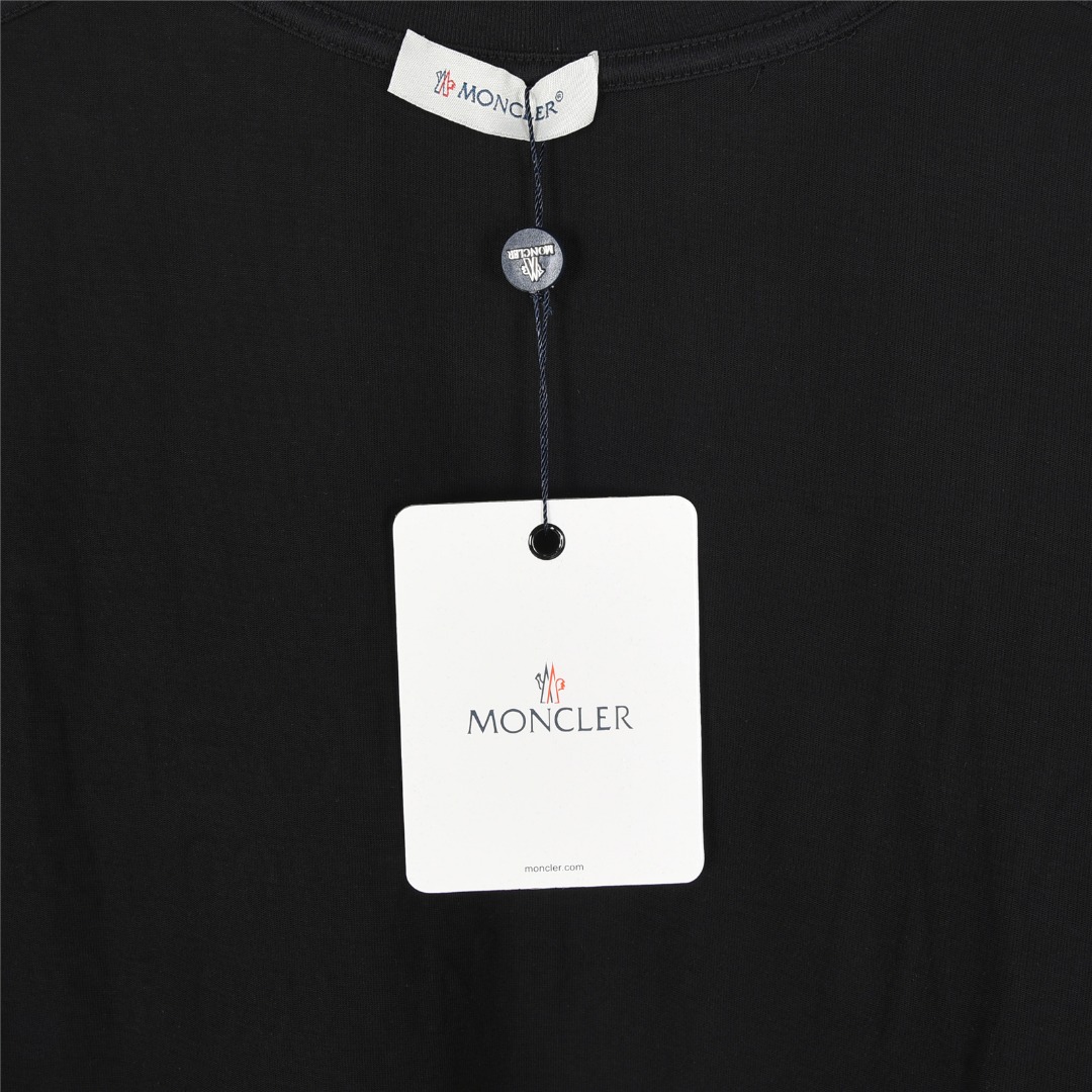 Moncler/蒙口 25ss 小标刺绣及后背立体logo压胶短袖T恤