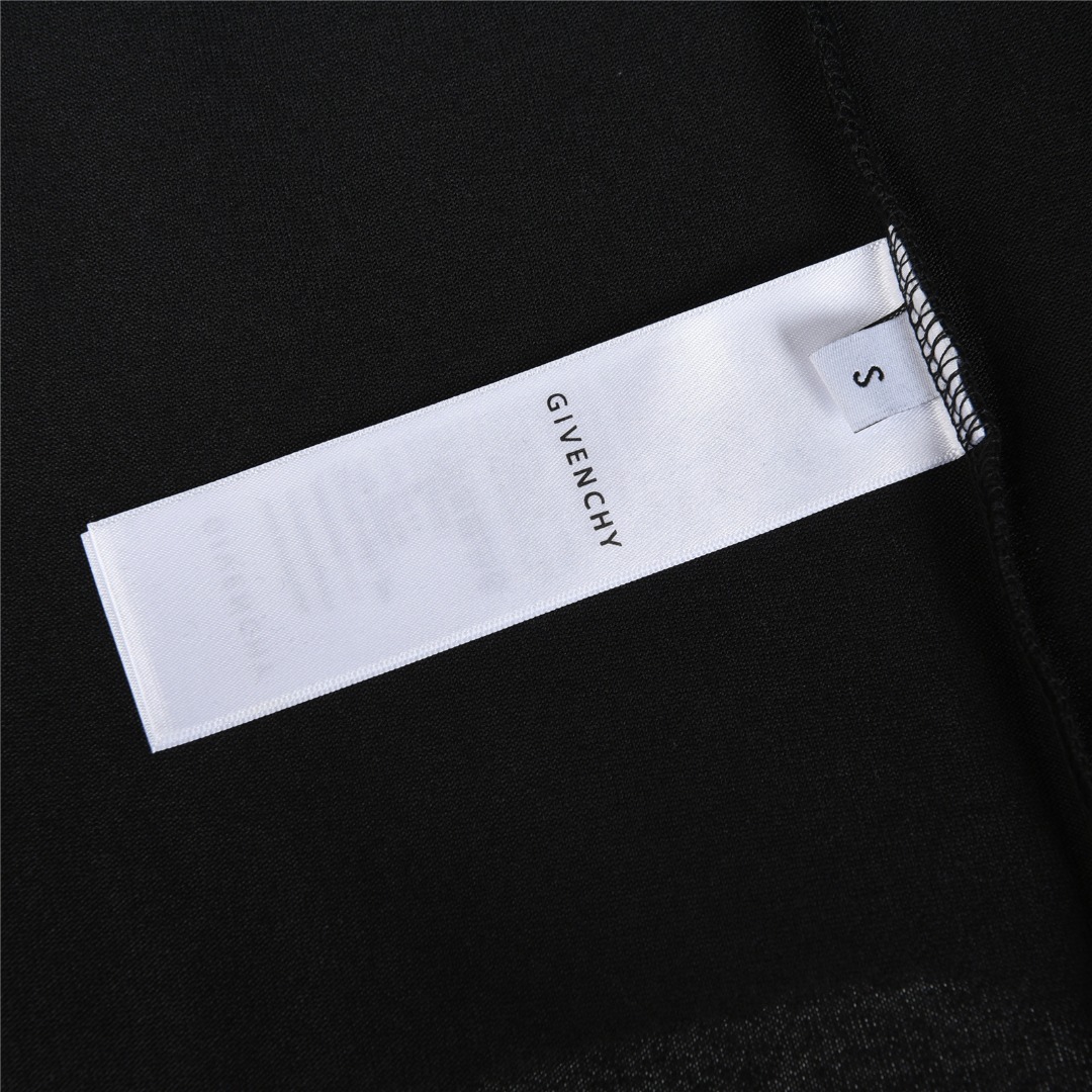 GIVENCHY/纪梵希 25ss 领口五角星宫格刺绣短袖T恤