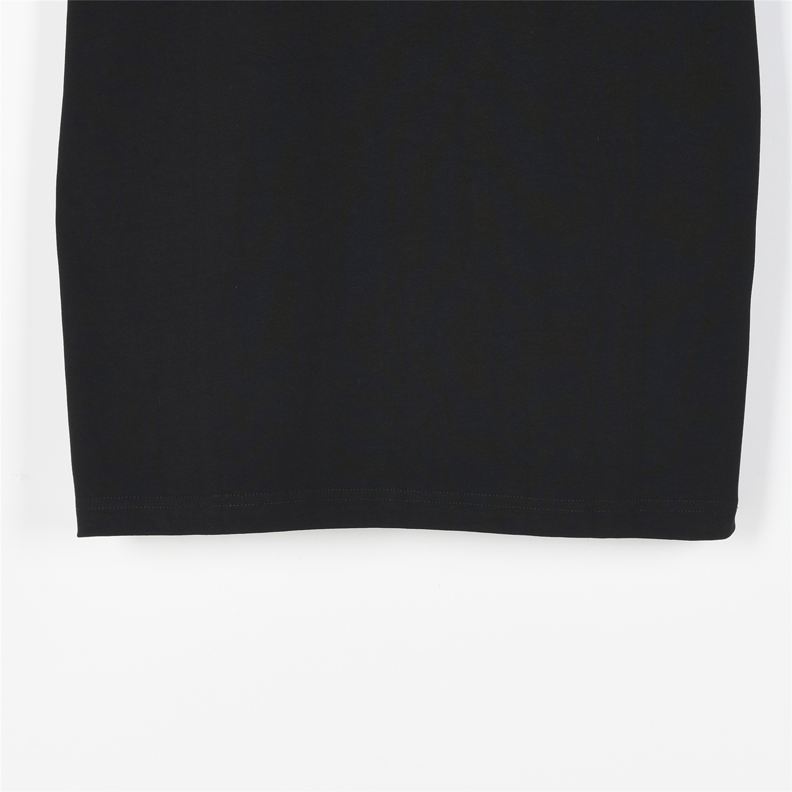 GIVENCHY/纪梵希 25ss 宫格及后背logo立体刺绣短袖T恤
