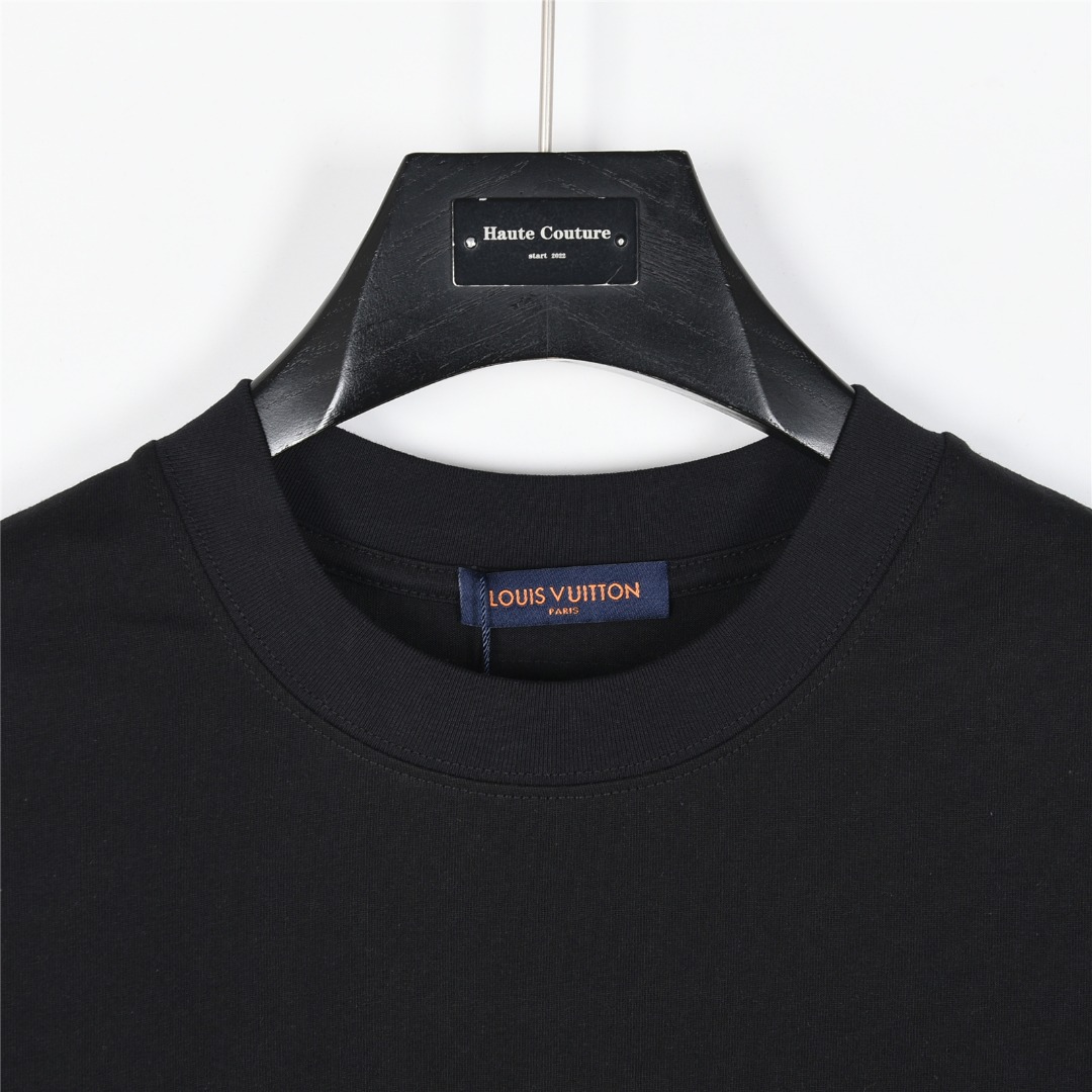 LouisVuitton/路易威登 25ss 珍珠logo字母烫钻短袖T恤