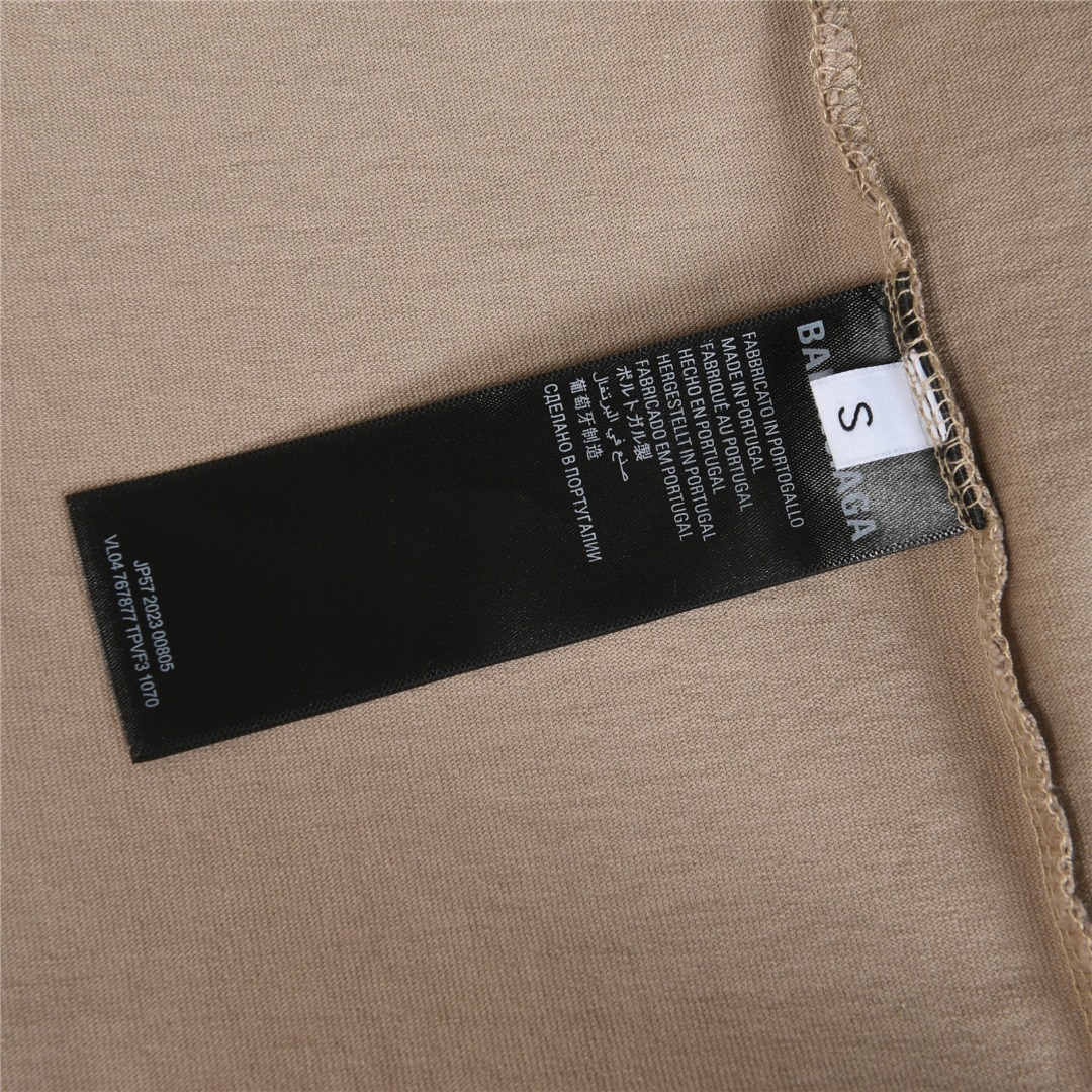 Balenciaga/巴黎世家 25ss 锁扣字母刺绣及喷墨破洞短袖T恤