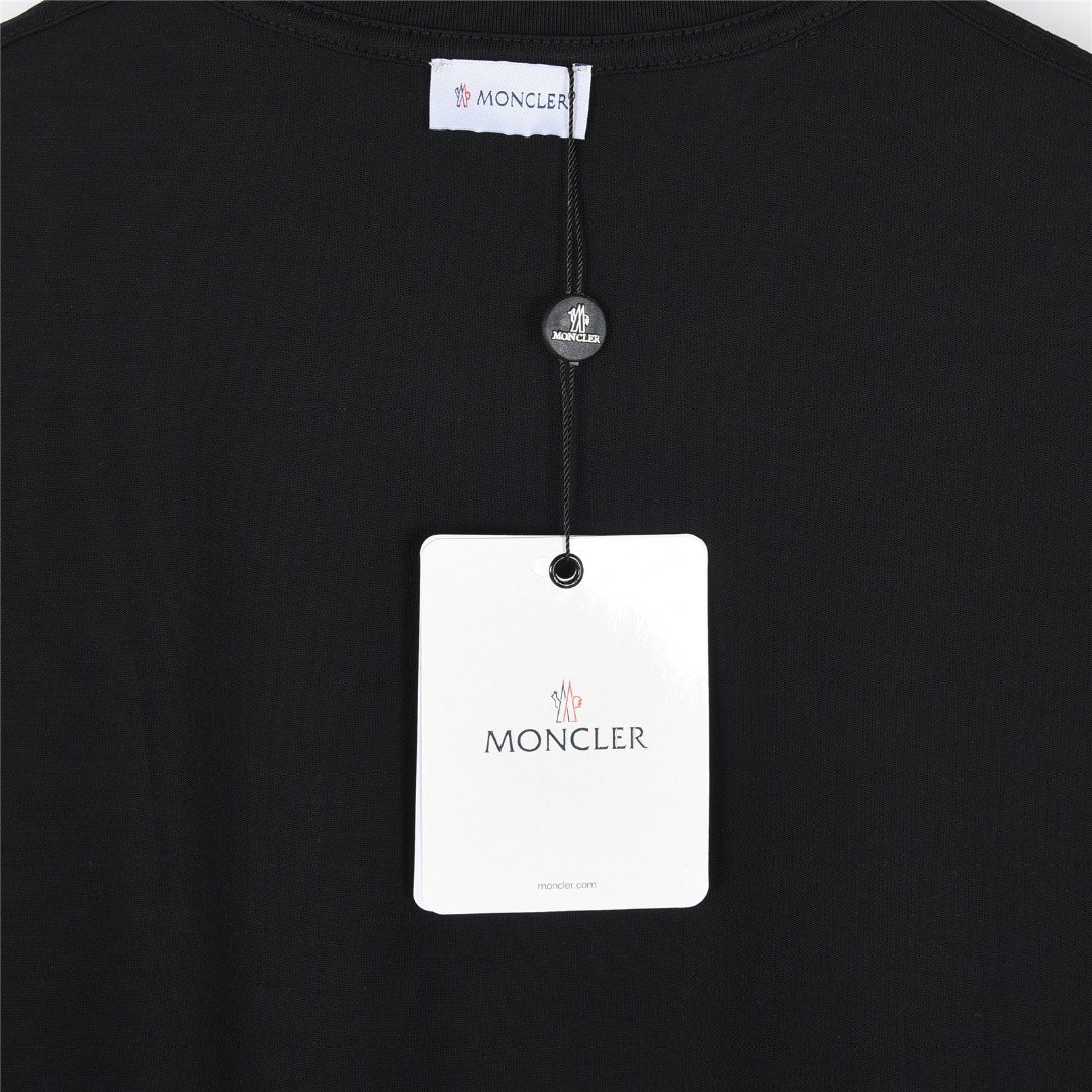 Moncler/蒙口 25ss 字母logo徽标刺绣短袖T恤