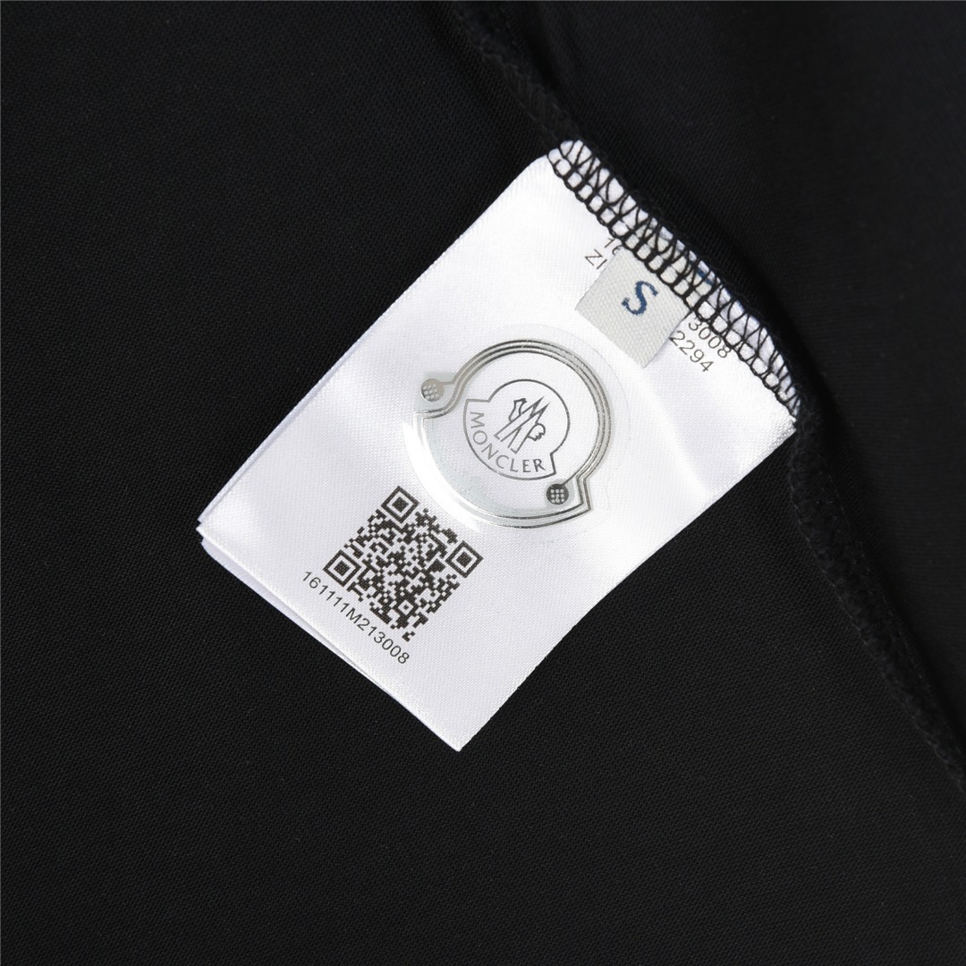 Moncler/蒙口 25ss 字母logo徽标刺绣短袖T恤
