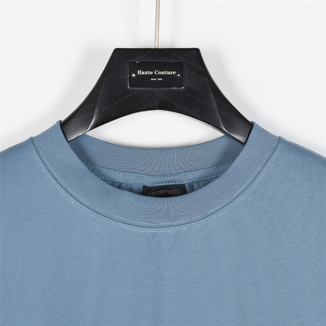 Balenciga/巴黎世家 25ss TRACKSUIT LOGO廓形刺绣短袖T恤 天蓝色 黑色 Balenciga/巴黎世家 25ss TRACKSUIT LOGO廓形刺绣短袖T恤 天蓝色 黑色