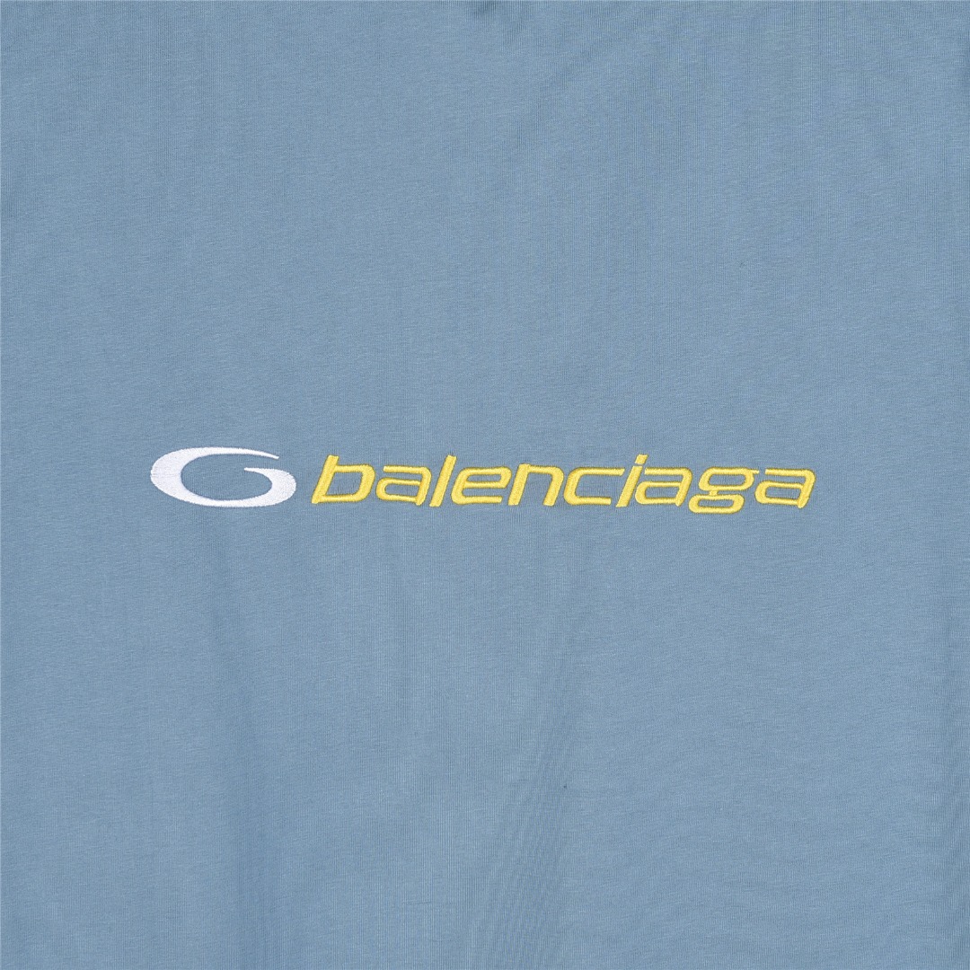 Balenciga/巴黎世家 25ss TRACKSUIT LOGO廓形刺绣短袖T恤 天蓝色 黑色 Balenciga/巴黎世家 25ss TRACKSUIT LOGO廓形刺绣短袖T恤 天蓝色 黑色