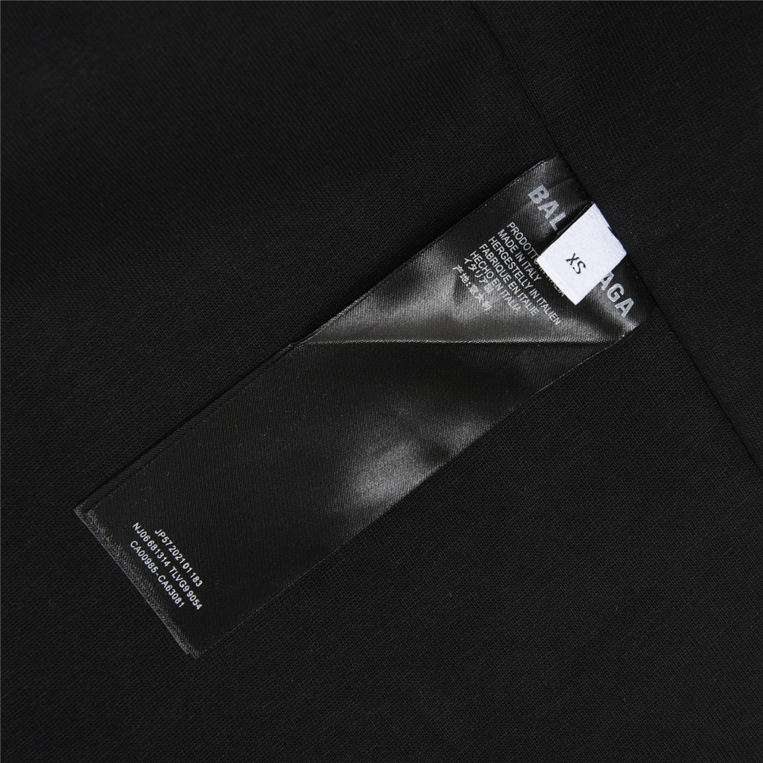 Balenciga/巴黎世家 反面穿城堡印花破洞短袖T恤