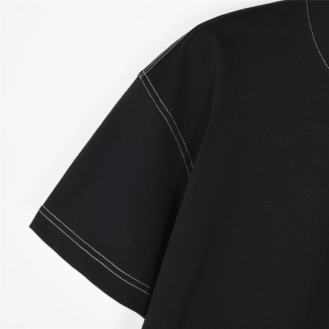GIVENCHY/纪梵希 25ss 胸口宫格贴布明线刺绣短袖T恤