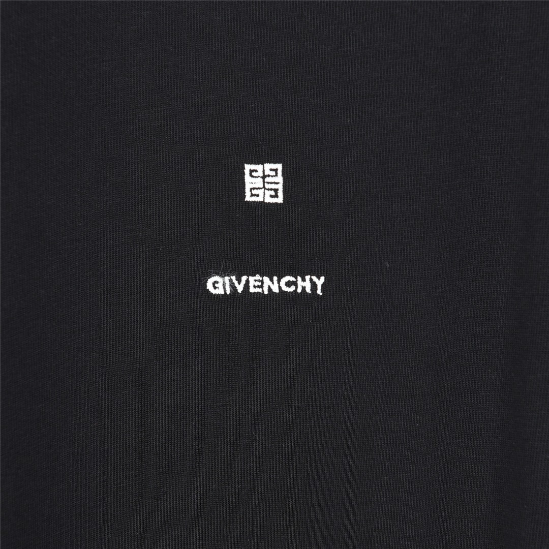 Givenchy/纪梵希 25ss 胸前小logo宫格刺绣短袖T恤 黑色 白色 粉色