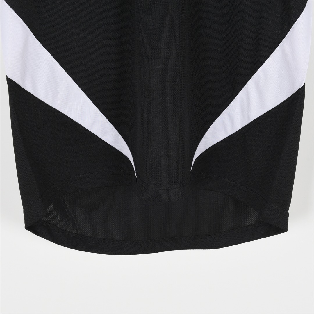 Balenciaga/巴黎世家 经典秀款足球印花短袖T恤