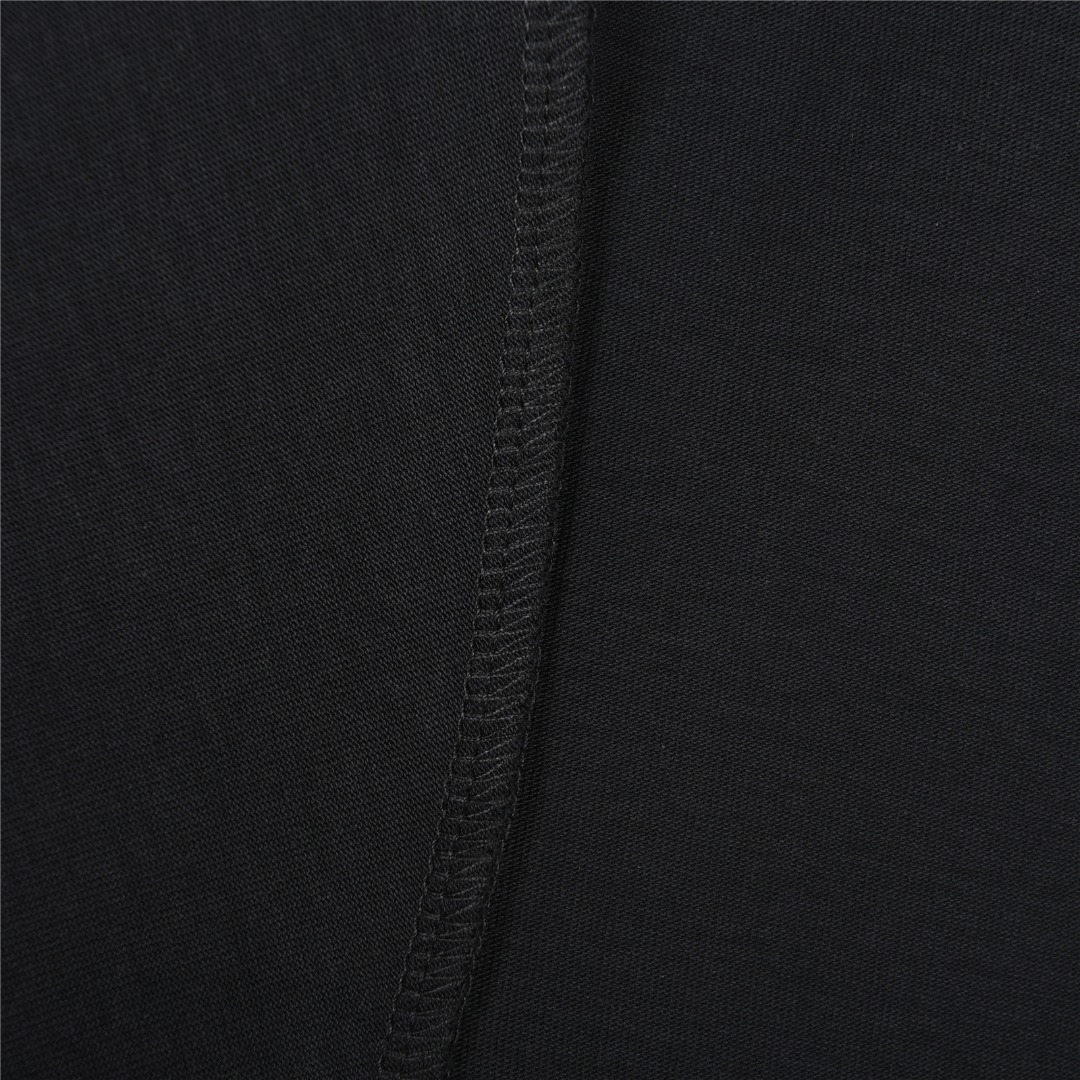 Valentino/华伦天奴 25ss 胸口logo压胶短袖T恤