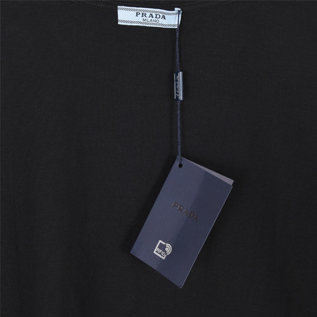PRADA/普拉达 25ss 三角标刺绣及喷墨短袖T恤 黑色 白色