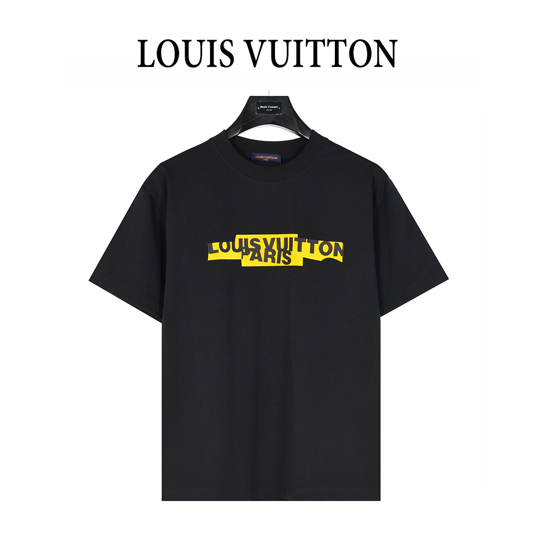 Louis Vuitton/路易威登 25ss 胶带logo立体压胶短袖T恤 白色 黑色-Chinese UA Cheap High Quatity Brand Clothes Bags handbags Sneakers wholesale wholesaler seller from China Factory suppliers Fashion Clothing Shoes best Quality Beautiful Price Louis Vuitton/路易威登 25ss 胶带logo立体压胶短袖T恤 白色 黑色