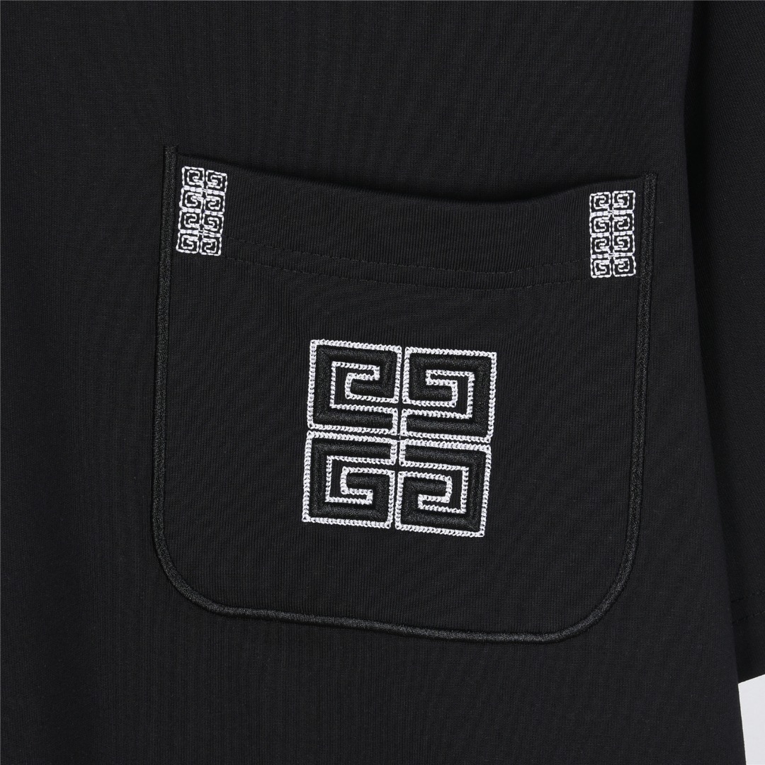 GIVENCHY/纪梵希 25ss 4G宫格口袋刺绣短袖T恤 黑色 白色