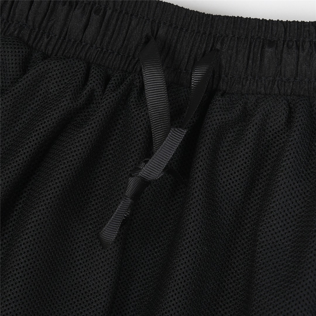 Stone Island/石头岛 刺绣小logo尼龙短裤