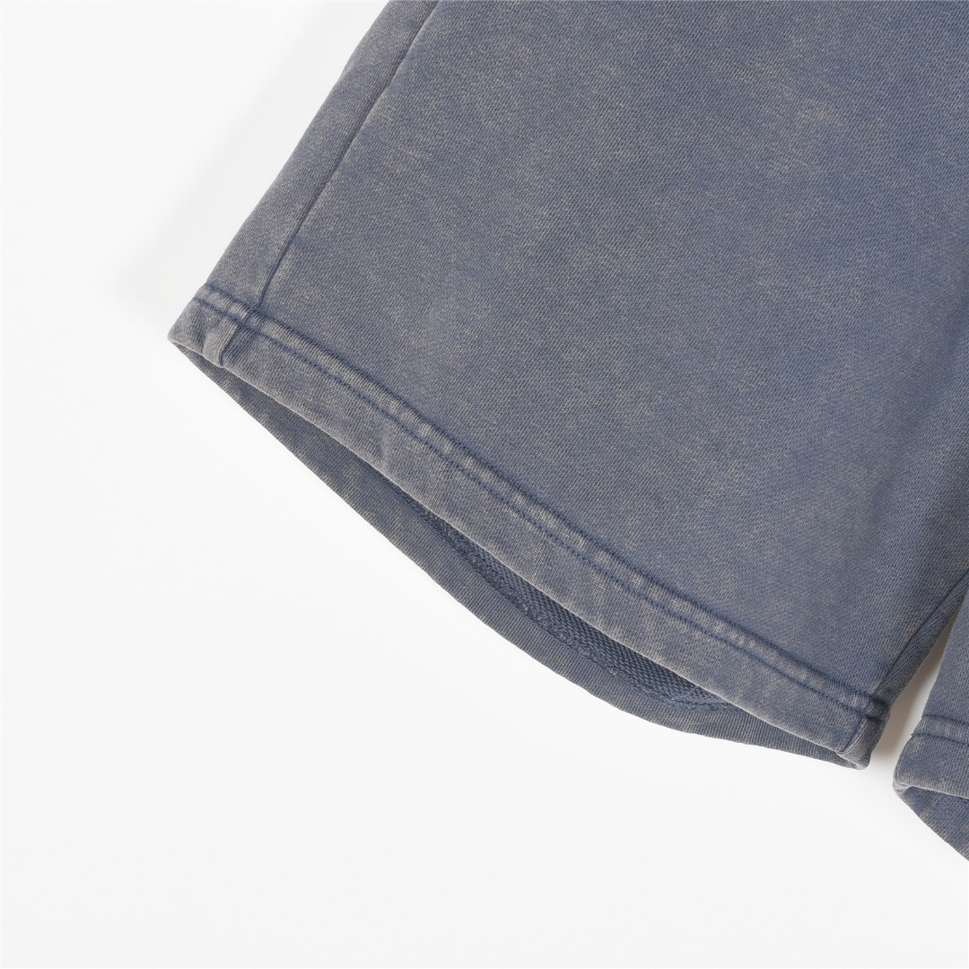 Burberry/巴宝莉 25ss 战马毛巾绣格纹贴布洗水做旧炒色短裤