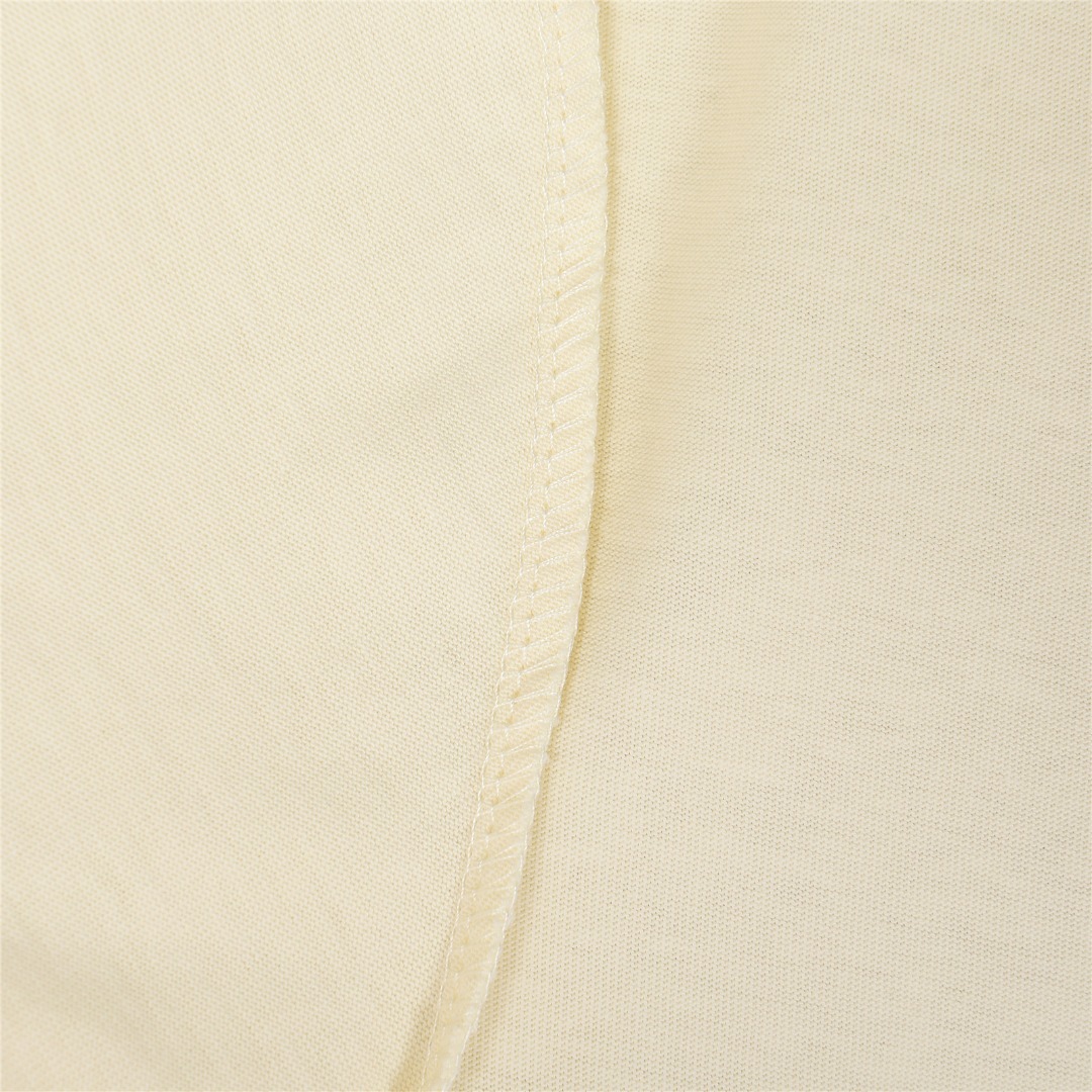 Gucci/古驰 双G互扣条纹印花短袖T恤杏色