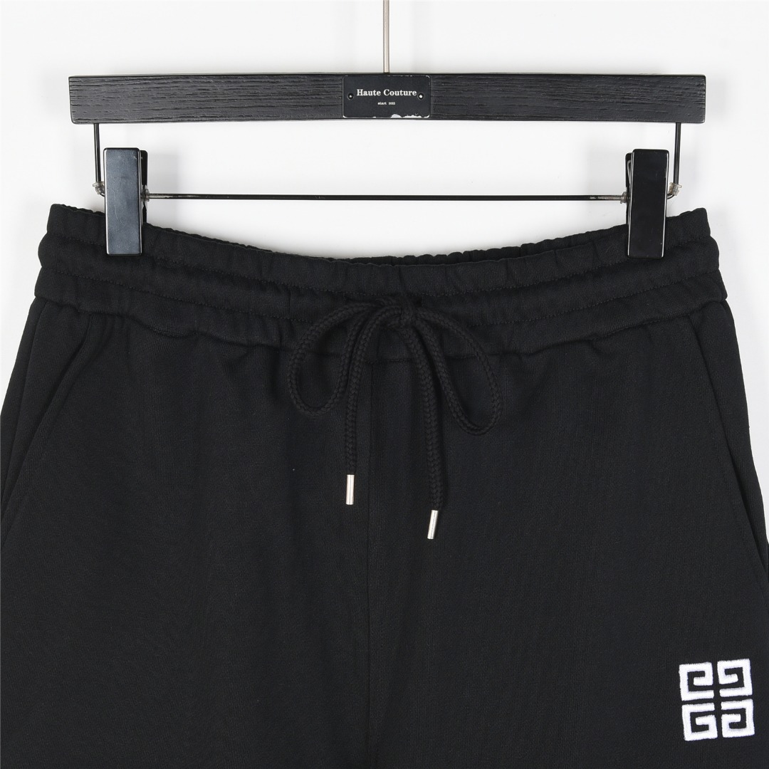 Givenchy/纪梵希 25ss 4G宫格刺绣短裤